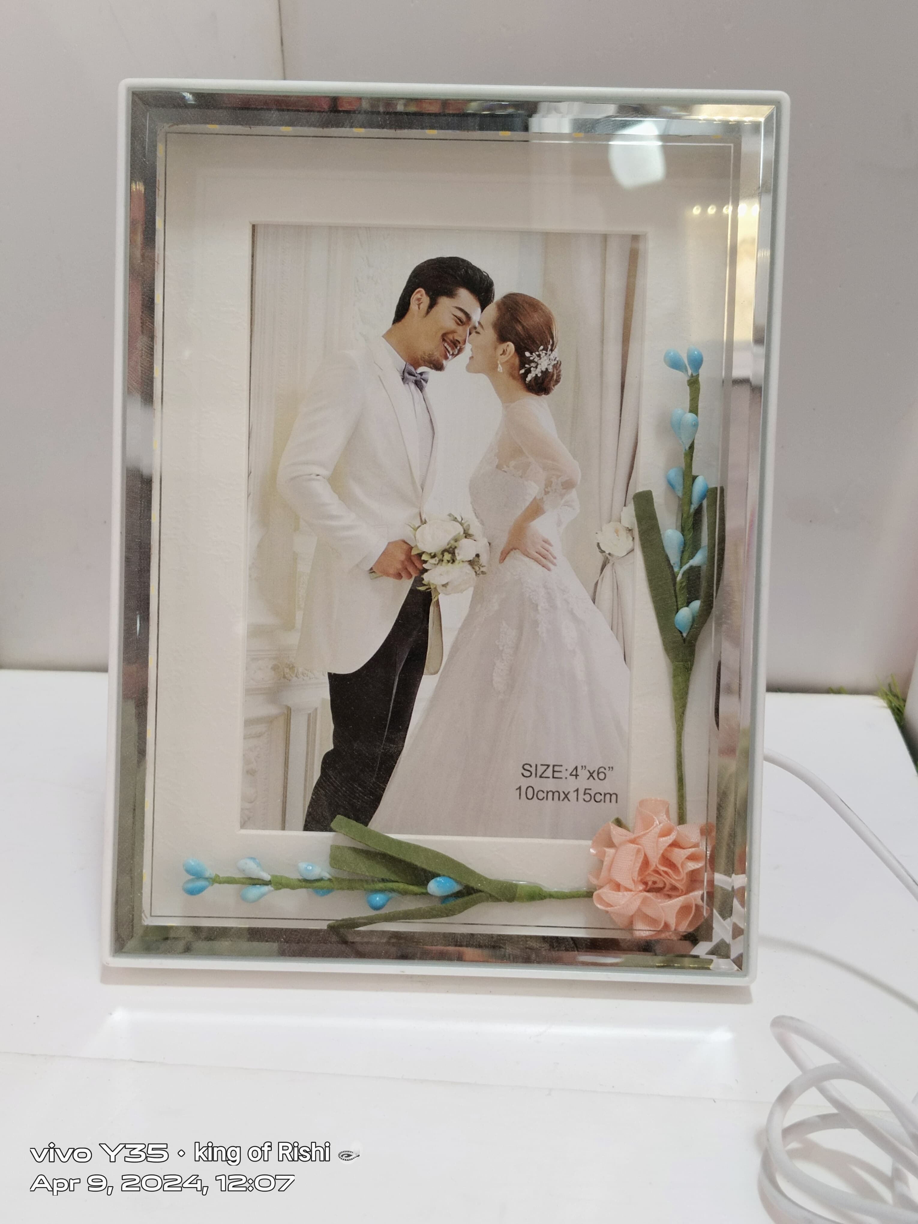 Golden LED Love Decoration Bedroom Photo Frame USB With Display Stand